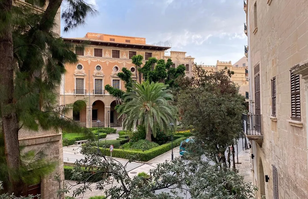 Vila Damunt-1
